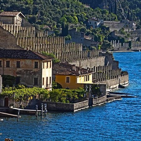 Villetta Sogno Sul Lago By Gardadomusmea Tremosine Bagian luar foto