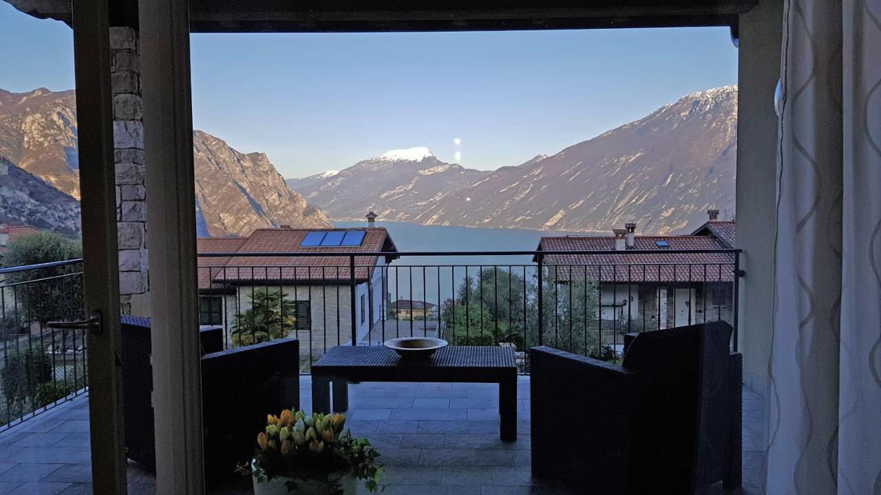 Villetta Sogno Sul Lago By Gardadomusmea Tremosine Bagian luar foto
